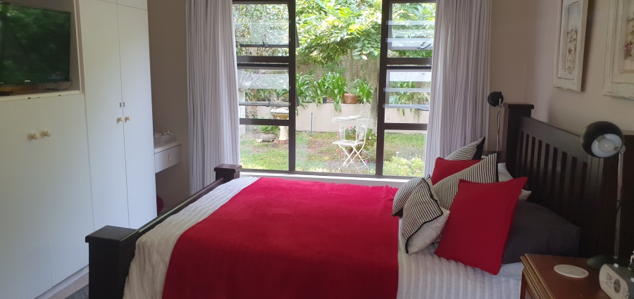 To Let 3 Bedroom Property for Rent in Chanteclair Western Cape